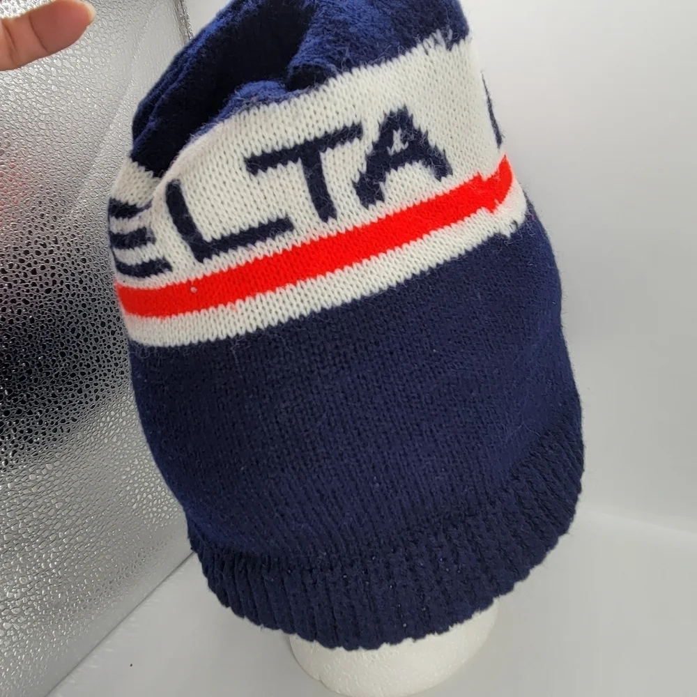 Delta Airlines Beanie Hat Vintage toboggan Navy Blue White Red One Size